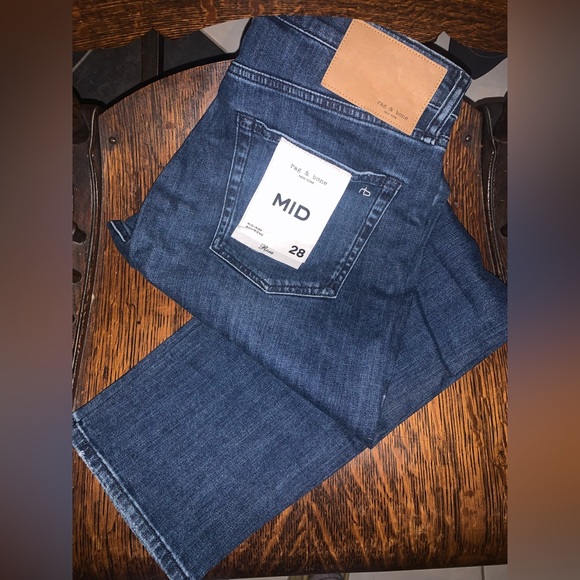 Rag & Bone Mid-rise boyfriend Jeans sz 28 - Picture 1 of 5